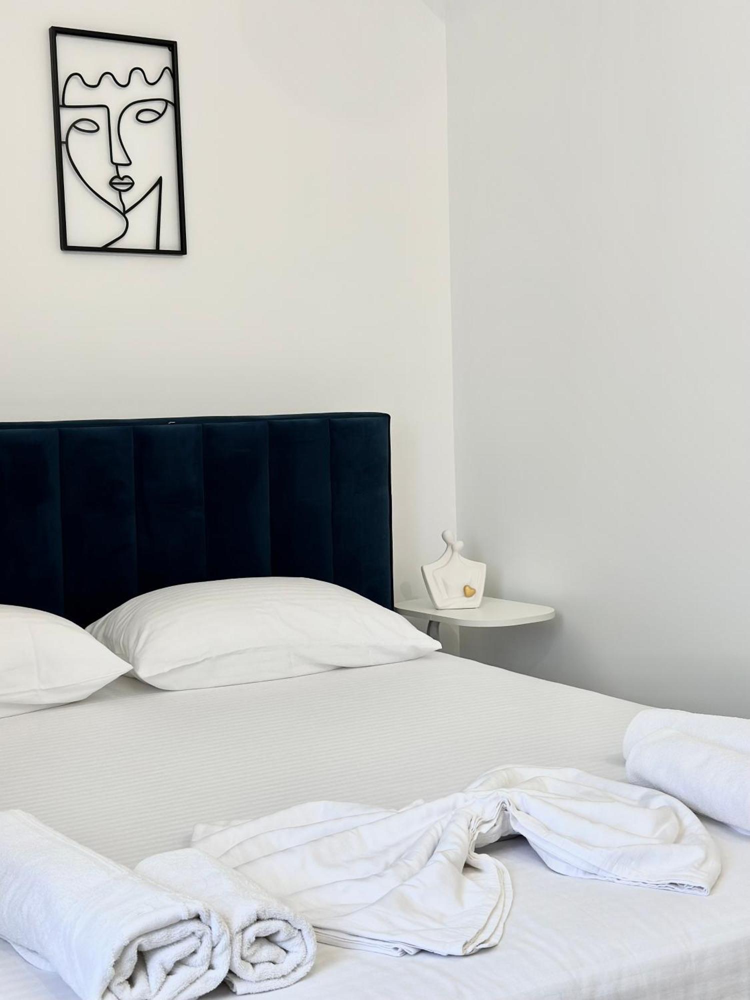 Al Mare Rooms Sarandë Exterior foto